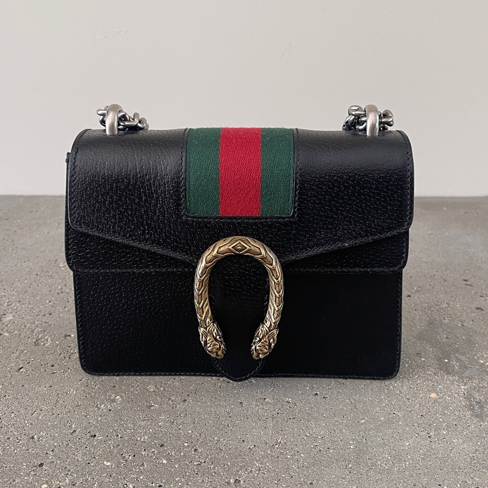 GUCCI Black Mini Dionysus Bag with Chain Strap